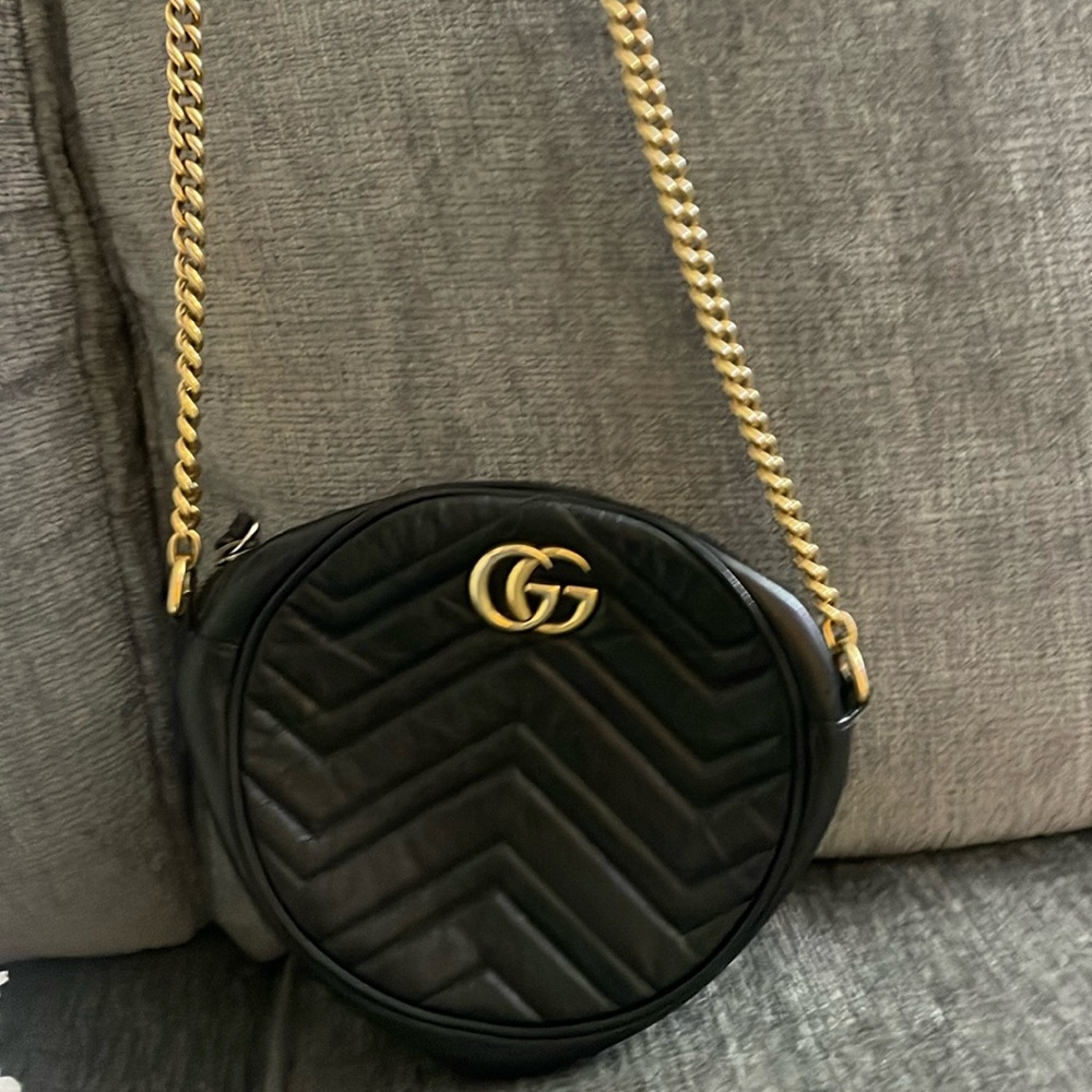 Gucci circle crossbody bag